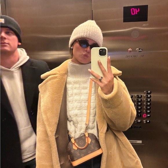lilythomason